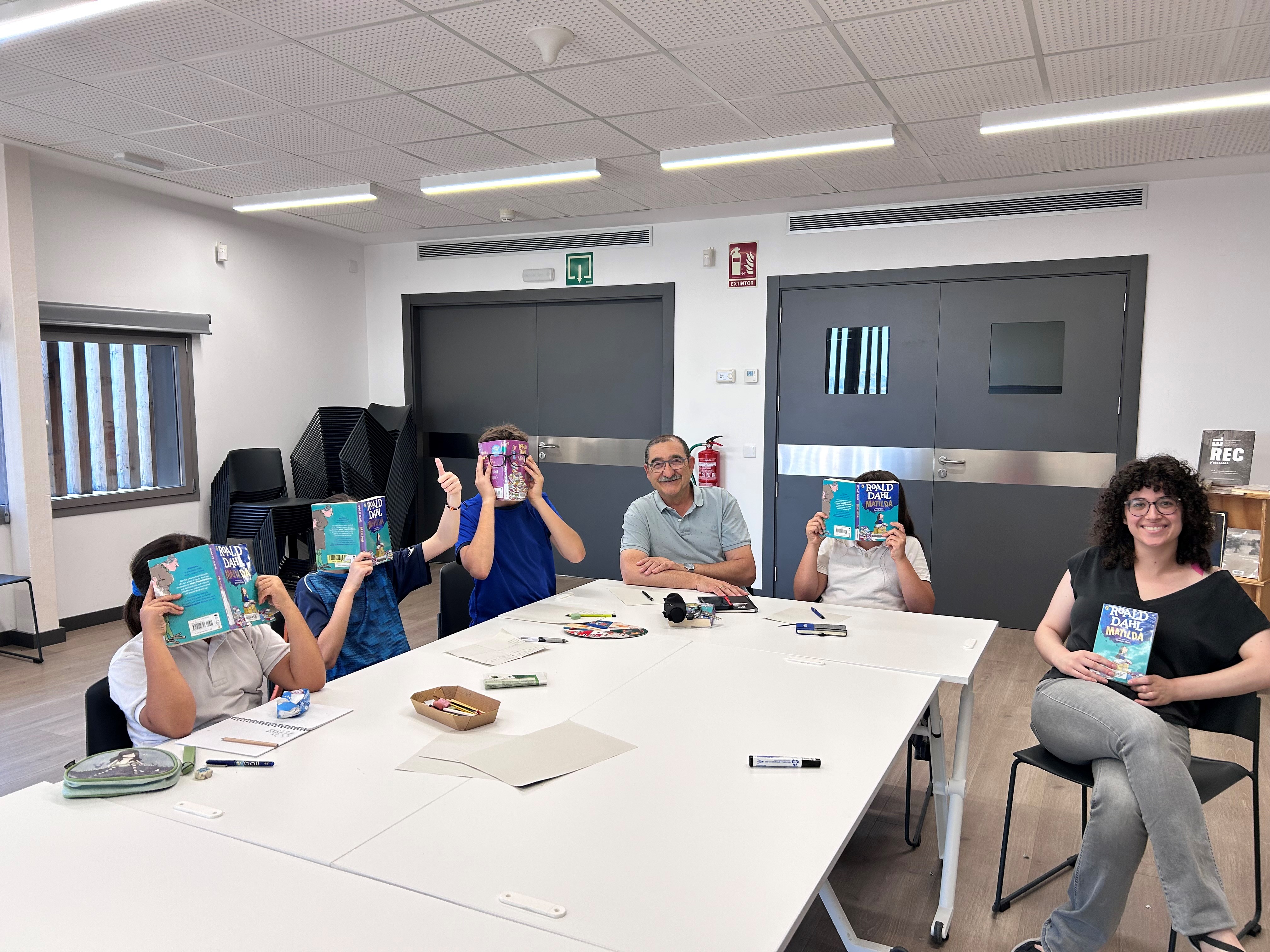 Club de lectura en llengua anglesa. Grup A nivell bàsic A1-A2