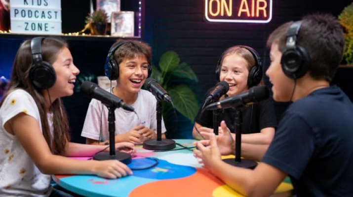 Bibliopodcast: fes un podcast sobre llibres